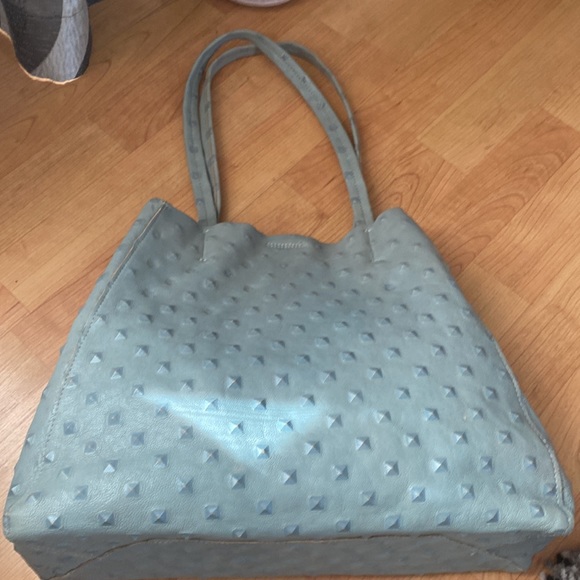 🎉HP🎉 Streets Ahead Charlotte Pyramid Stud Gray Leather Tote - Picture 6 of 15